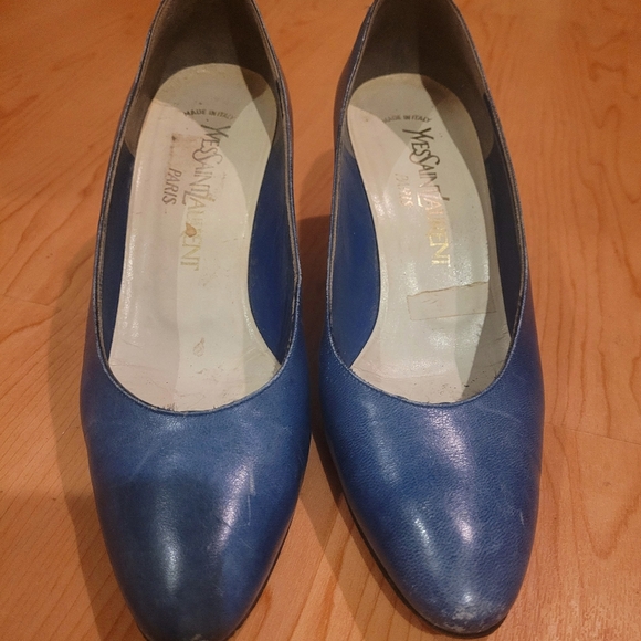 Vintage Yves Saint Laurent leather shoes - Picture 10 of 10